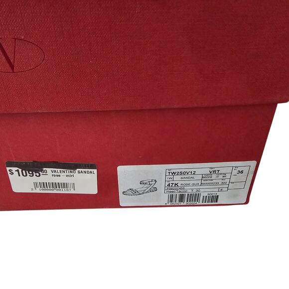 Valentino Garavani Rockstud Flat Ankle Strap Sandal Size 36 US 6 Pink Gold - Picture 10 of 10